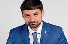 Андрей Козенко поздравил дончан с Днём Республики