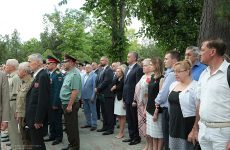 В крымской столице прошли памятные мероприятия по случаю Дня памяти и скорби