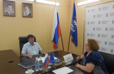 Сергей Цеков провёл очередной приём граждан в г. Симферополе
