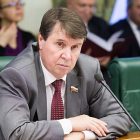 Сергей Цеков: жители Крыма должны иметь право работать на госслужбе