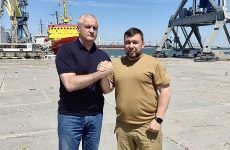 Главы Крыма и ДНР обсудили в Мариуполе налаживание совместных производств