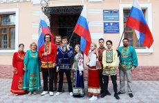 Поздравление с Днём Государственного флага России от Русской общины Крыма (ВИДЕО)