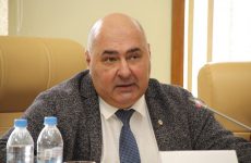 Владимир Резанов избран представителем от Крыма в Общественной палате России