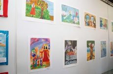 Выставка детских творческих работ «Мир русской сказки»