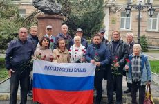 Симферопольская городская организация Русской общины Крыма провела собрание в день рождения Г.А. Потёмкина