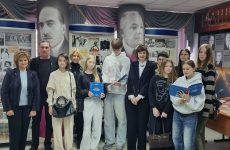Писательница Ирина Обухова презентовала новую книгу об А.С. Пушкине в музее истории КФУ